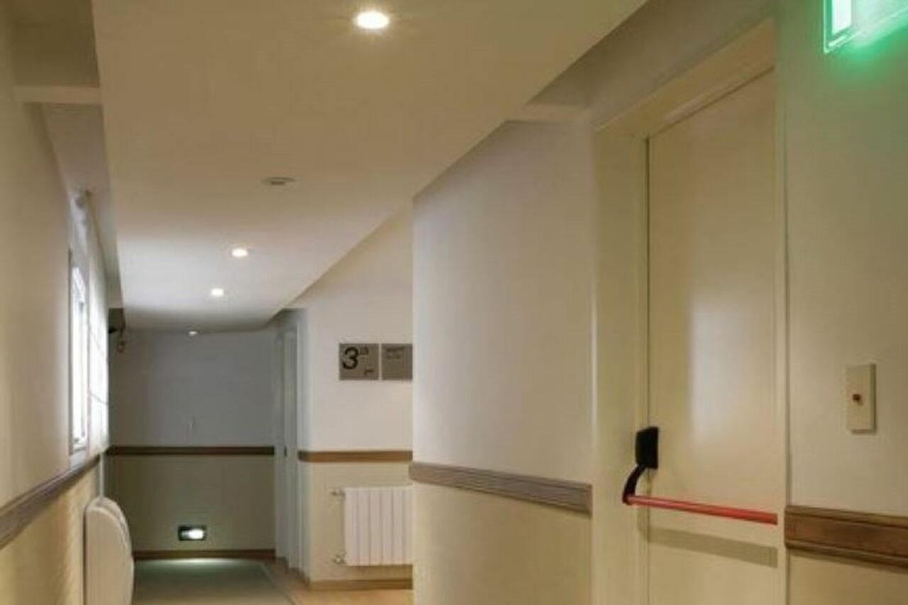 Hotel Presidente Peron Буенос Айрес Екстериор снимка