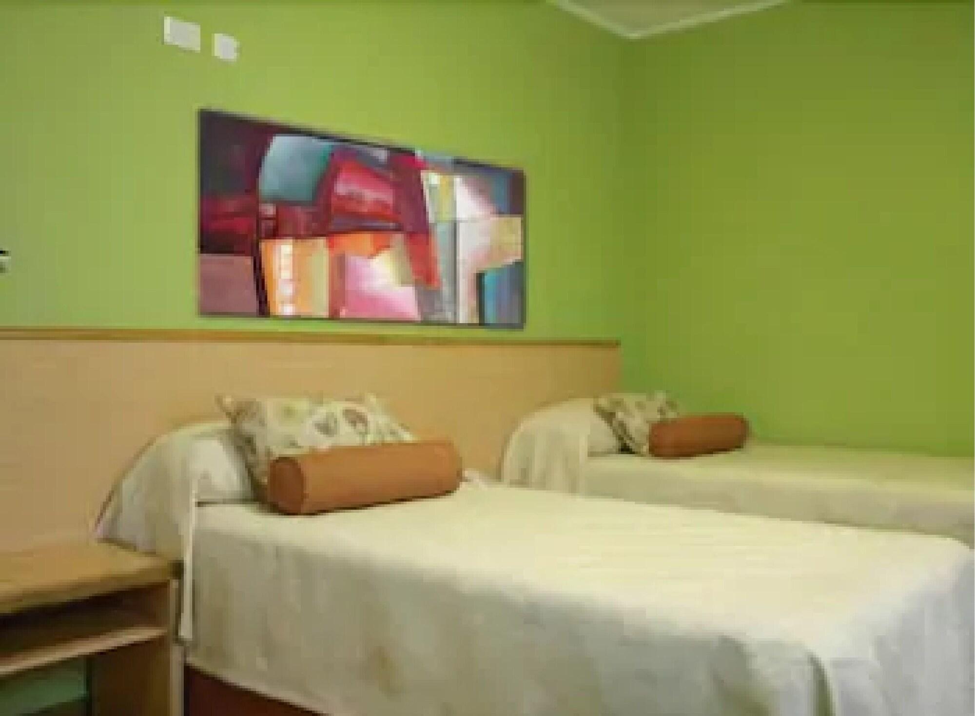 Hotel Presidente Peron Буенос Айрес Екстериор снимка